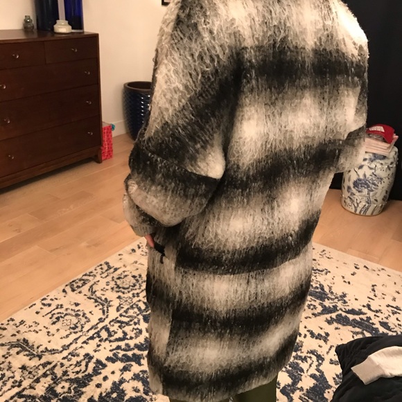 Volcom winter jacket - Picture 2 of 3